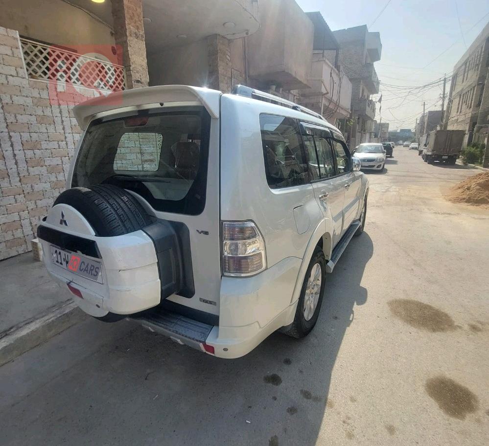 ميتسوبيشي باجيرو